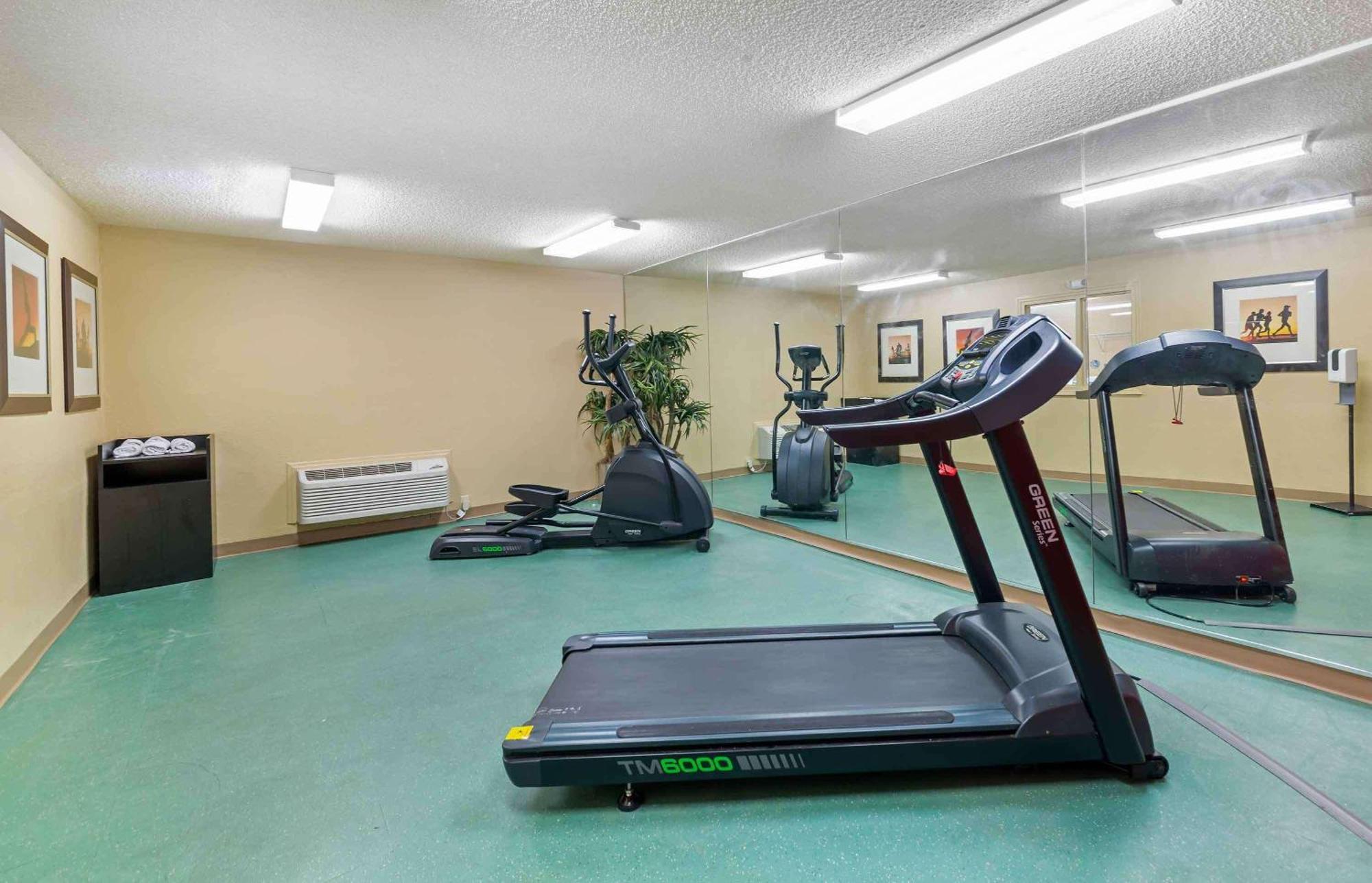 Extended Stay America Suites - Fort Lauderdale - Cypress Creek - Nw 6Th Way Kültér fotó