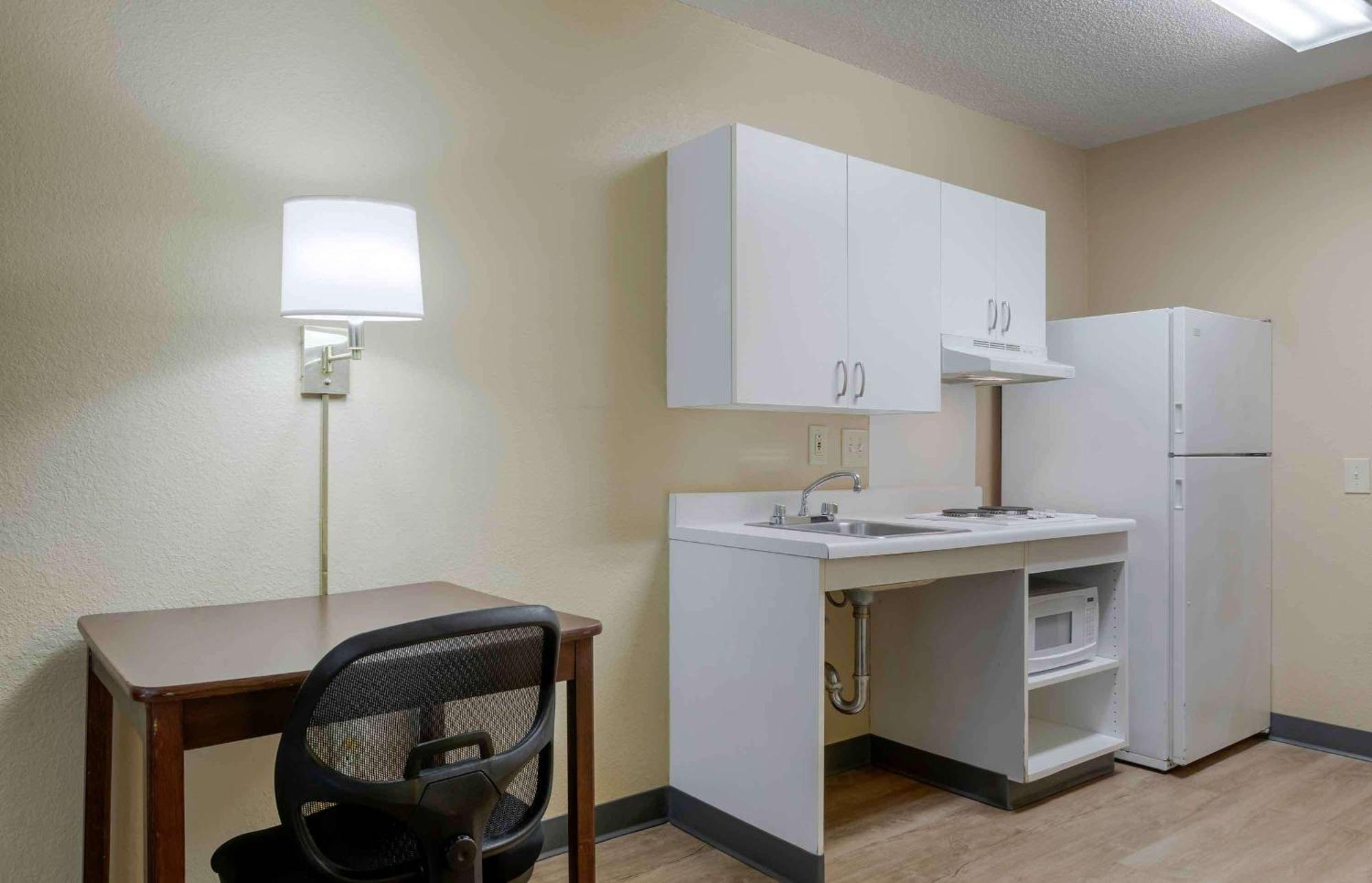 Extended Stay America Suites - Fort Lauderdale - Cypress Creek - Nw 6Th Way Kültér fotó