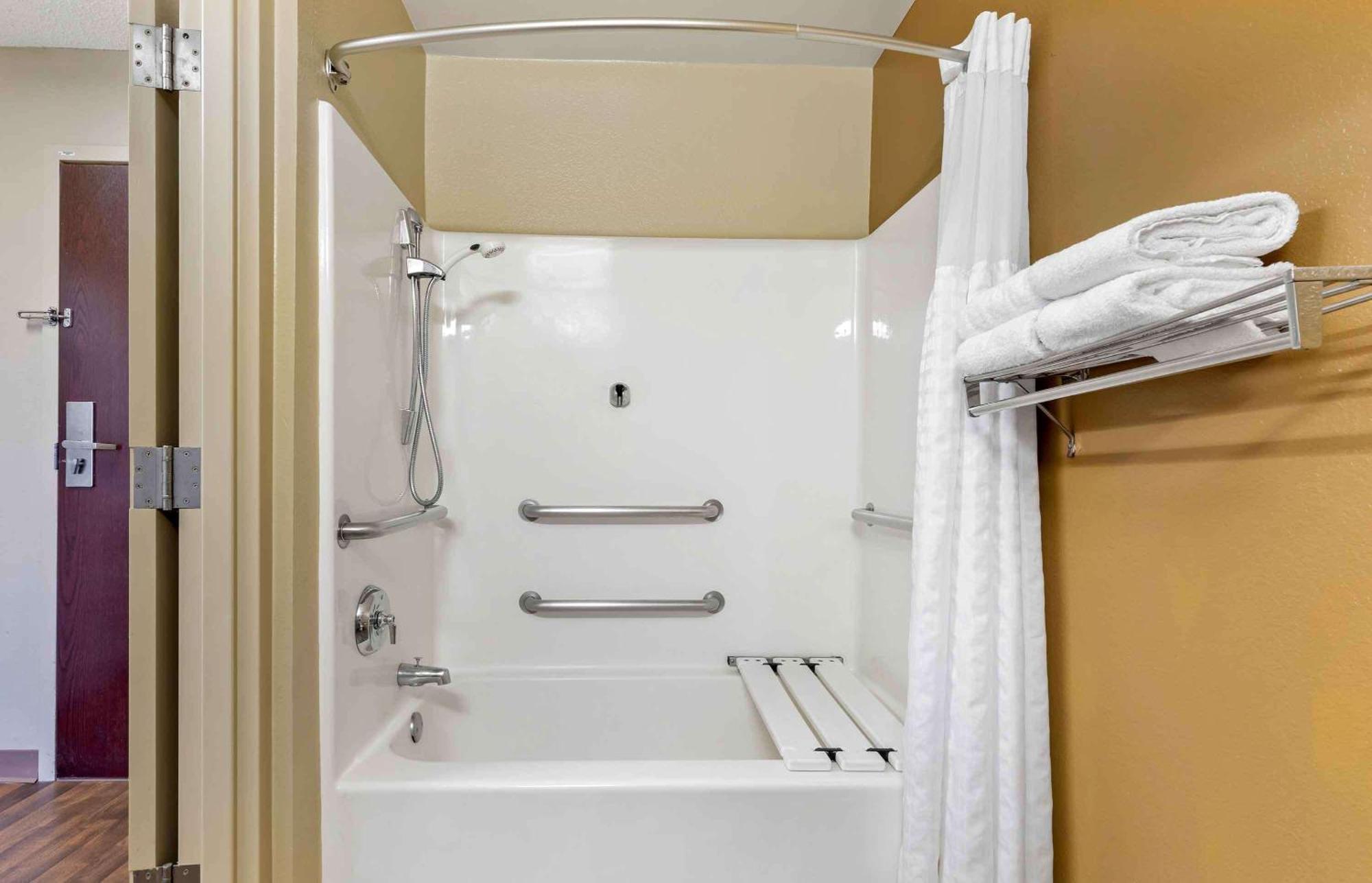 Extended Stay America Suites - Fort Lauderdale - Cypress Creek - Nw 6Th Way Kültér fotó