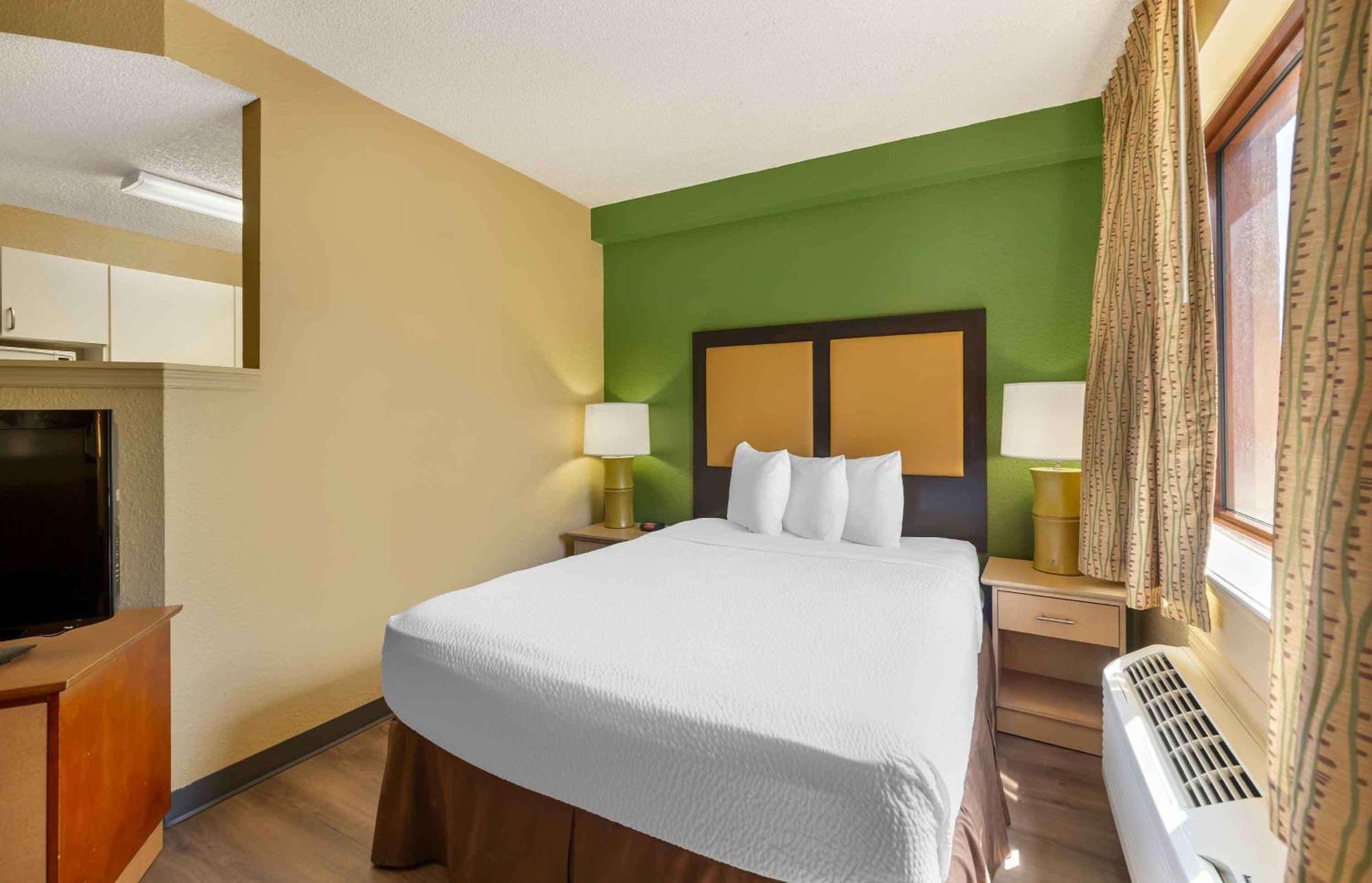 Extended Stay America Suites - Fort Lauderdale - Cypress Creek - Nw 6Th Way Kültér fotó