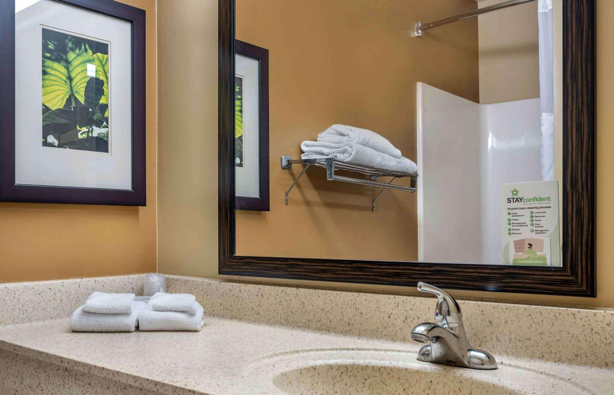Extended Stay America Suites - Fort Lauderdale - Cypress Creek - Nw 6Th Way Kültér fotó
