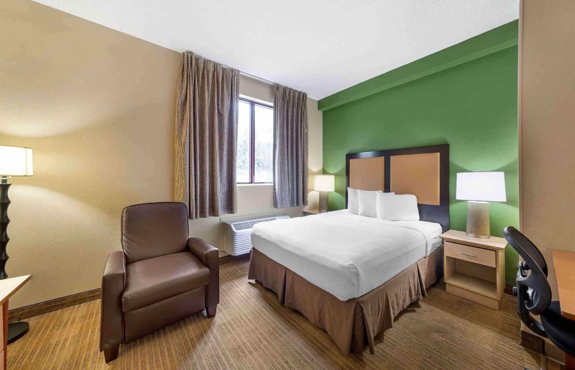 Extended Stay America Suites - Fort Lauderdale - Cypress Creek - Nw 6Th Way Kültér fotó