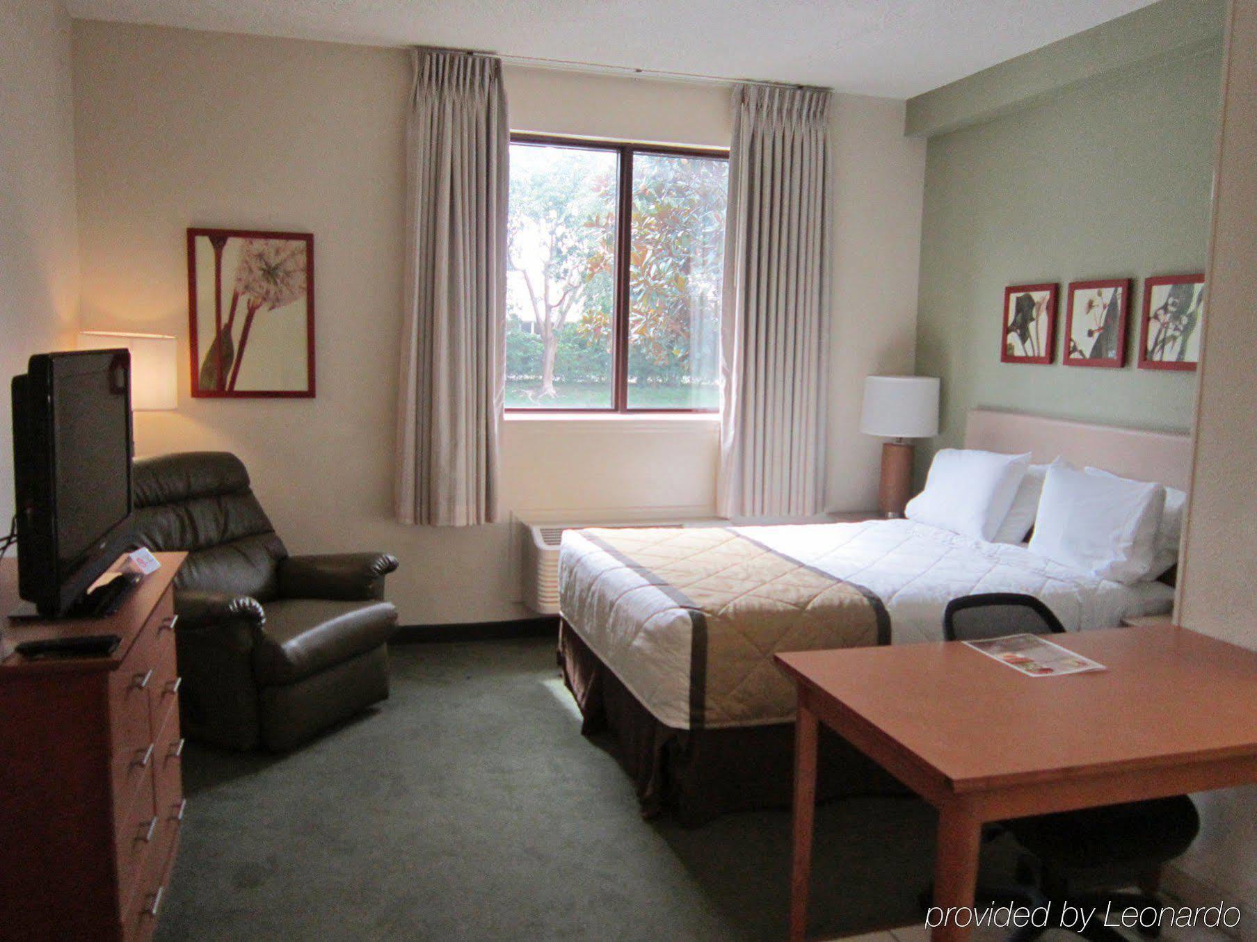 Extended Stay America Suites - Fort Lauderdale - Cypress Creek - Nw 6Th Way Kültér fotó